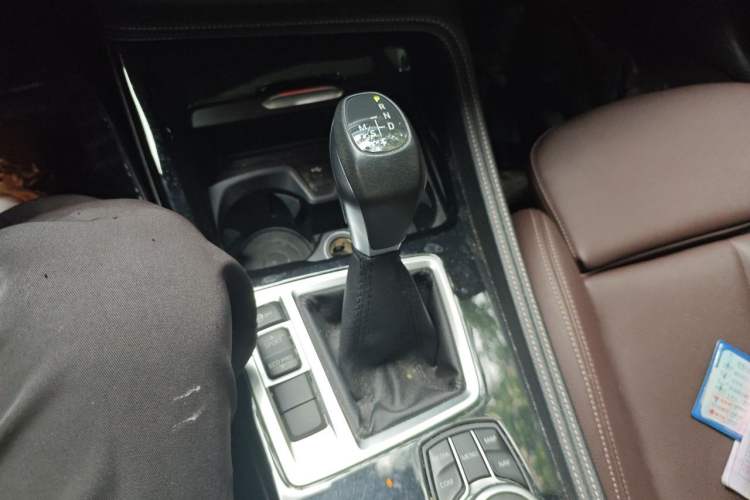 Used BMW 1 Series 2019 118i M Sport Package Gear Lever