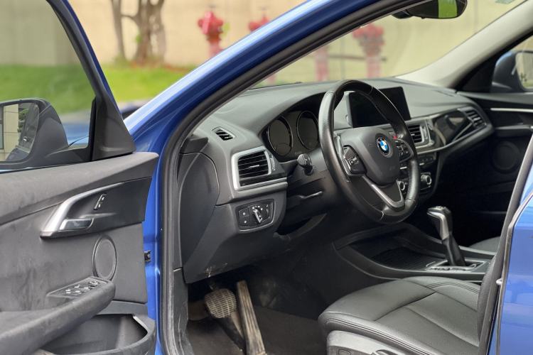 Used BMW 1 Series 2019 118i Fashion Model Interior 1