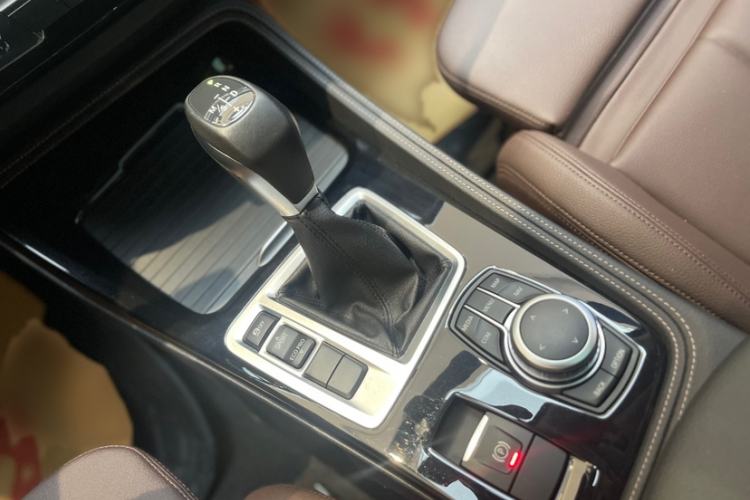 Used BMW 1 Series 2019 120i Leading Model M Sport Package Interior 3