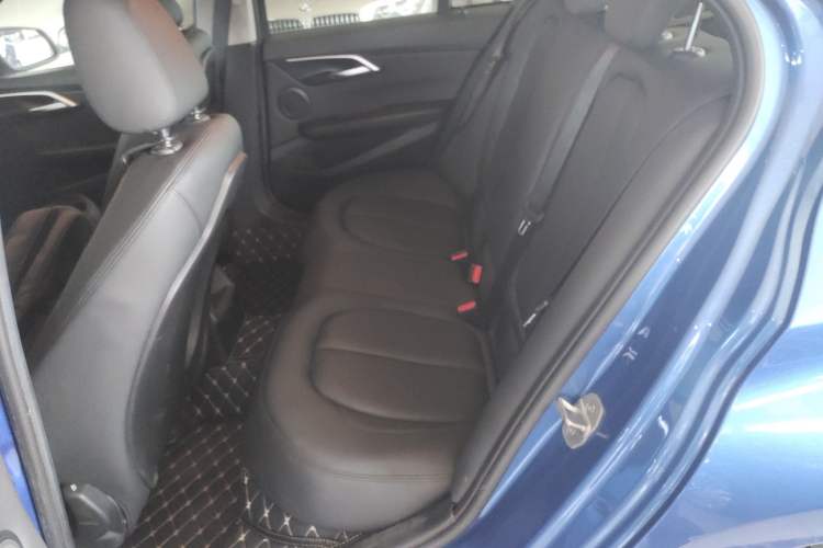 Used BMW 1 Series 2019 118i Fashion Model Interior 4