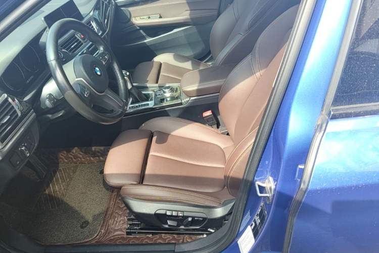 Used BMW 1 Series 2019 118i M Sport Package Left Front Seat