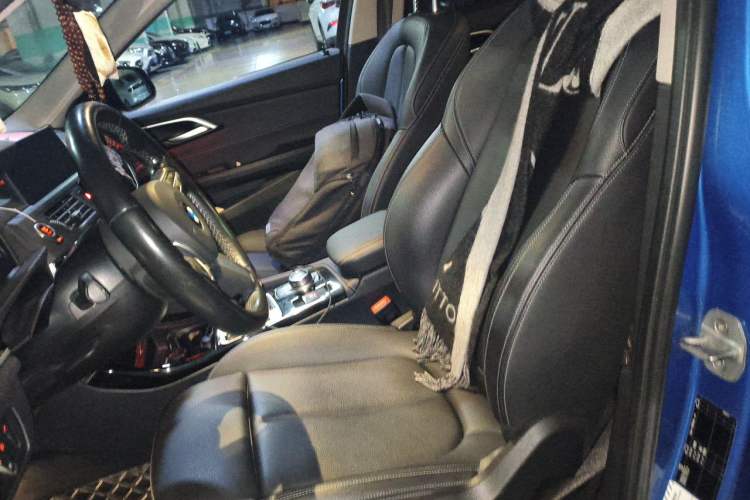 Used BMW 1 Series 2019 118i M Sport Package Left Front Seat
