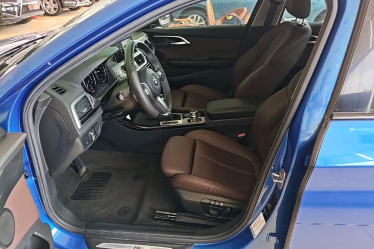 Used BMW 1 Series 2019 120i Leading Model M Sport Package Left Front Seat