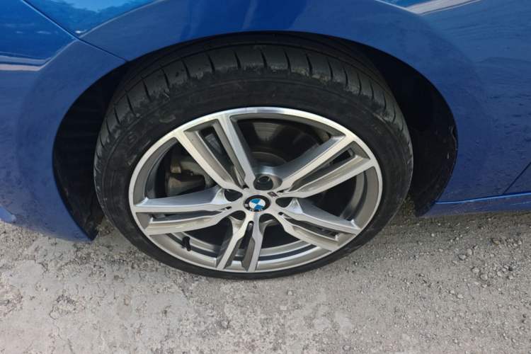Used BMW 1 Series 2019 120i Leading Model M Sport Package Left Front Wheel Hub