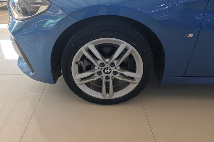 Used BMW 1 Series 2019 118i M Sport Package Left Front Wheel Hub