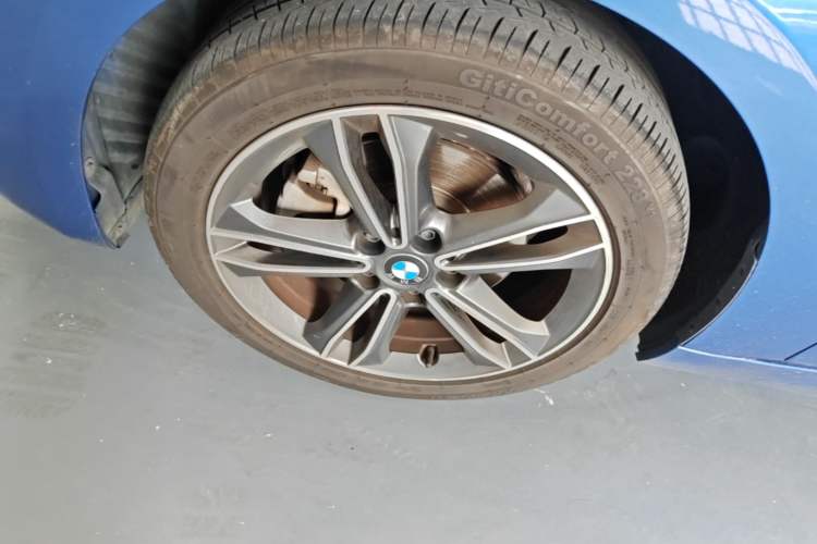 Used BMW 1 Series 2019 118i Fashion Model Left Front Wheel Hub