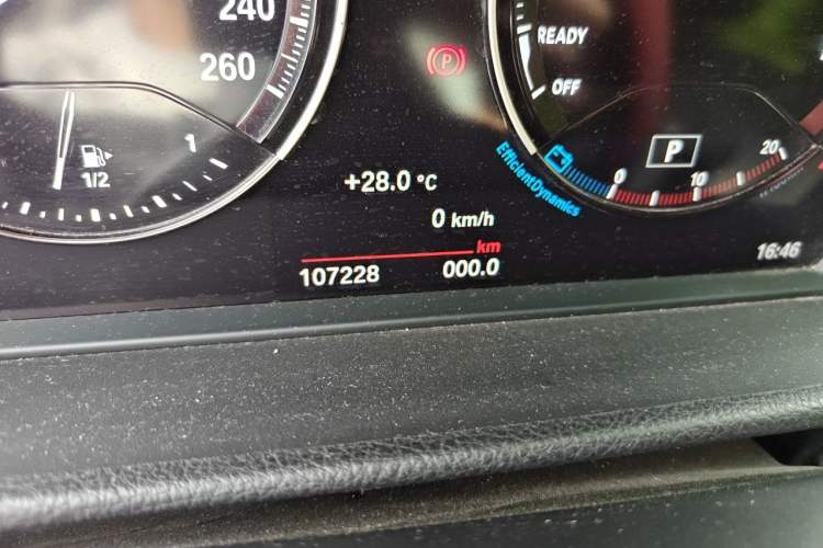 Used BMW 1 Series 2019 118i M Sport Package Odometer Close Up