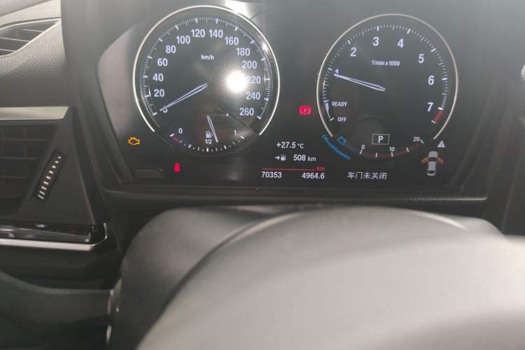 Used BMW 1 Series 2019 118i M Sport Package Odometer Close Up