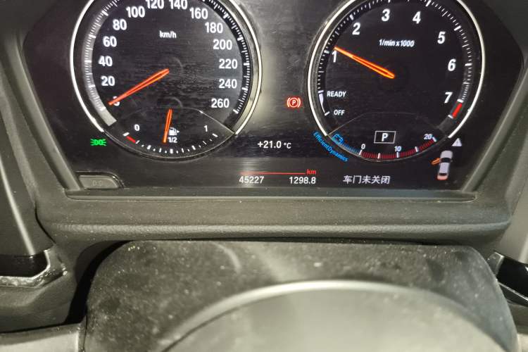 Used BMW 1 Series 2019 118i M Sport Package Odometer Close Up