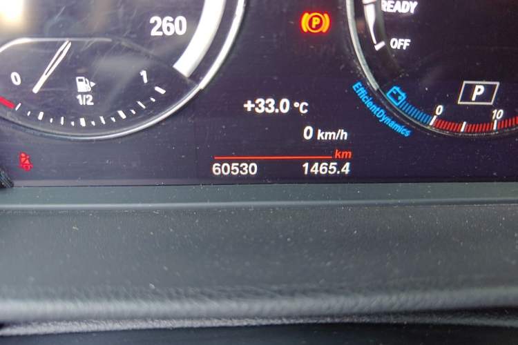 Used BMW 1 Series 2019 118i M Sport Package Odometer Close Up