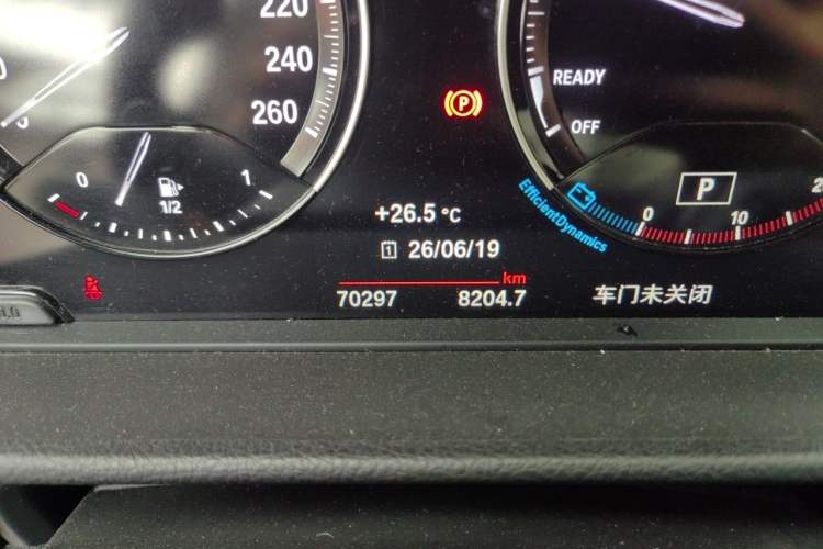 Used BMW 1 Series 2019 118i M Sport Package Odometer Close Up