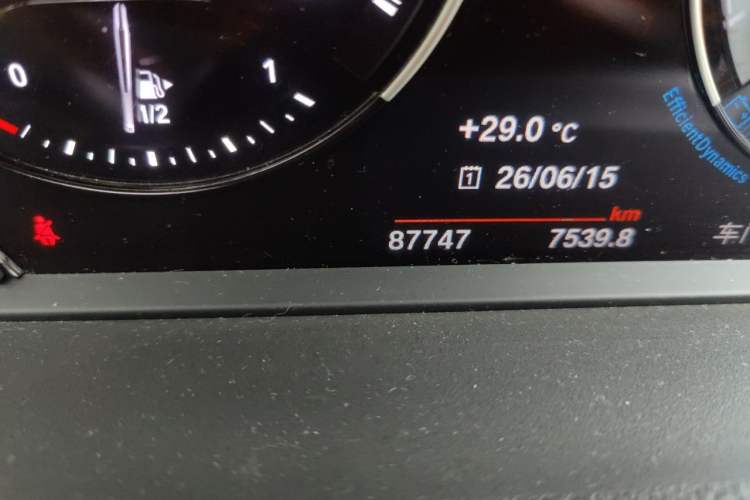 Used BMW 1 Series 2019 118i Fashion Model Odometer Close Up