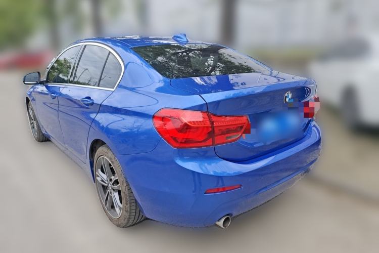 Used BMW 1 Series 2019 118i Fashion Model Rear Left 45 Deg