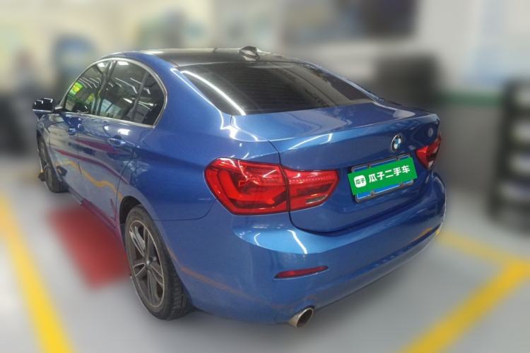 Used BMW 1 Series 2019 118i Fashion Model Rear Left 45 Deg