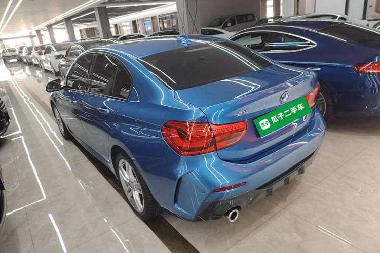 Used BMW 1 Series 2019 118i M Sport Package Rear Left 45 Deg
