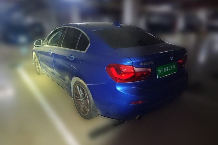 Used BMW 1 Series 2019 118i Fashion Model Rear Left 45 Deg