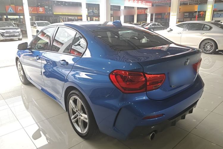 Used BMW 1 Series 2019 118i M Sport Package Rear Left 45 Deg