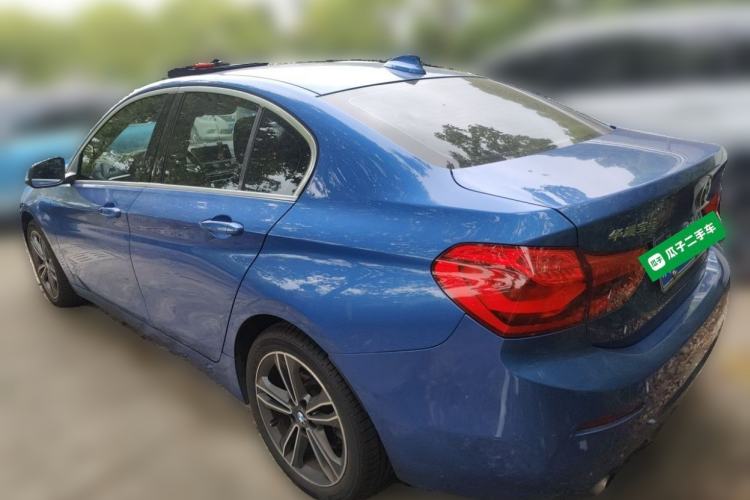 Used BMW 1 Series 2019 118i Fashion Model Rear Left 45 Deg