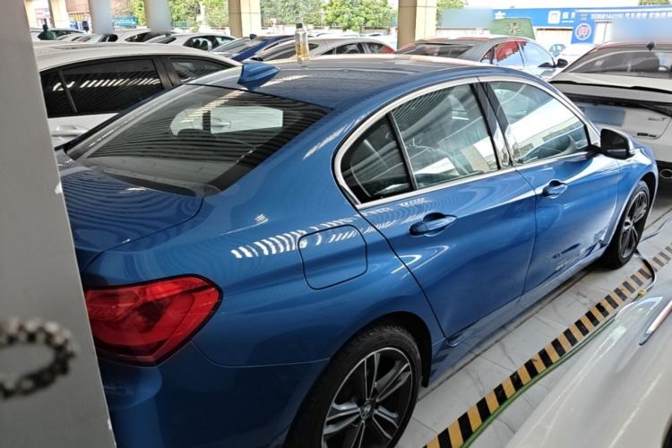 Used BMW 1 Series 2019 118i Fashion Model Rear Right 45 Deg