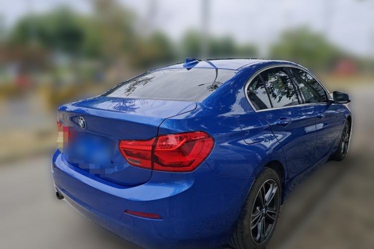 Used BMW 1 Series 2019 118i Fashion Model Rear Right 45 Deg