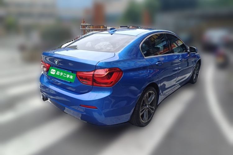 Used BMW 1 Series 2019 118i Fashion Model Rear Right 45 Deg