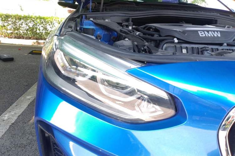 Used BMW 1 Series 2019 120i M Sport Package Right Front Headlight