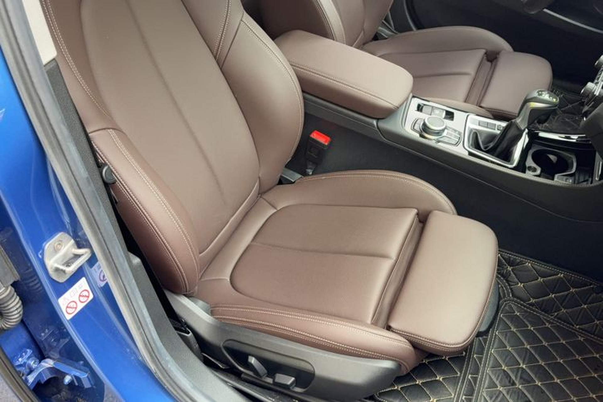 Used BMW 1 Series 2019 118i M Sport Package Right Front Seat