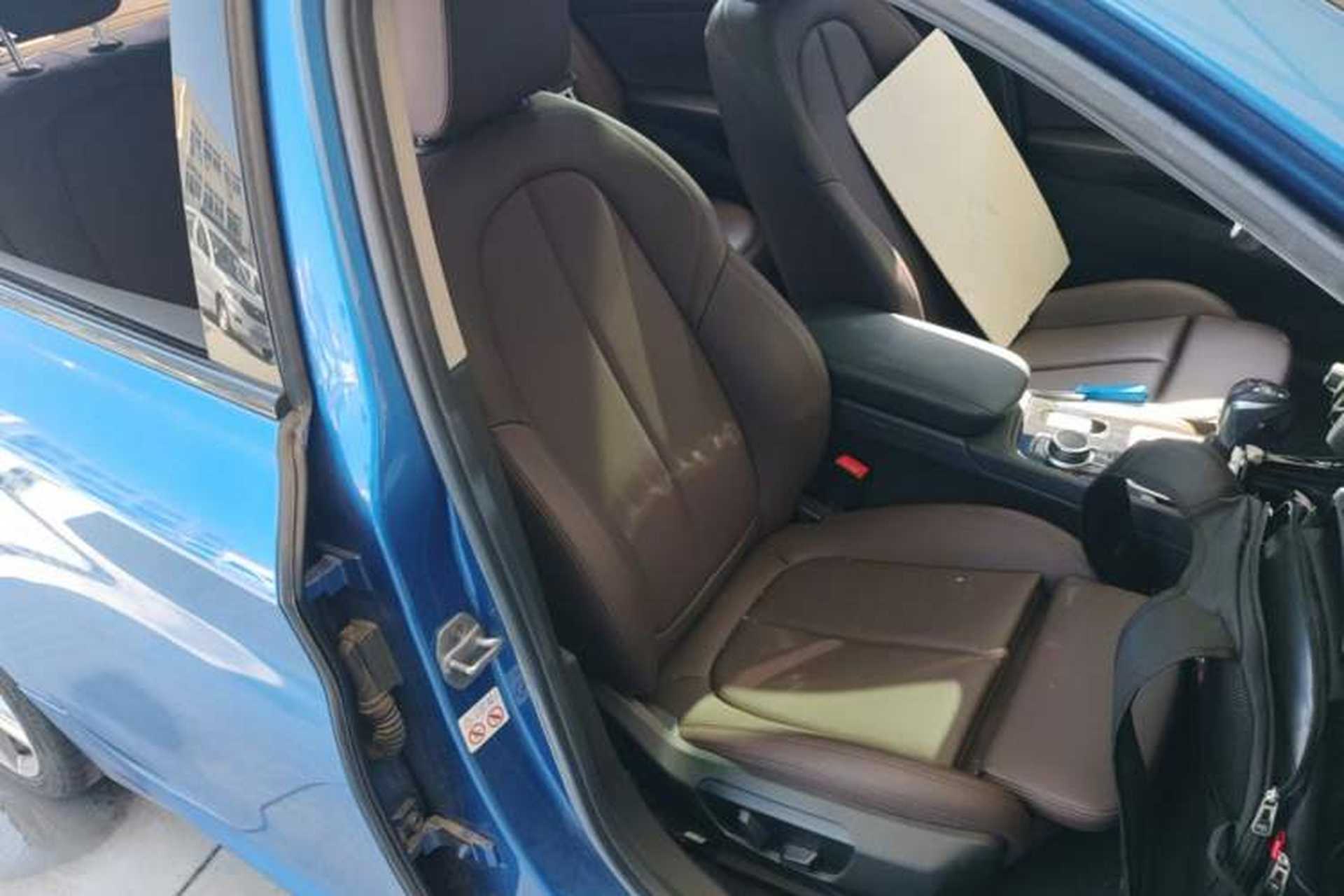 Used BMW 1 Series 2019 120i Leading Model M Sport Package Right Front Seat