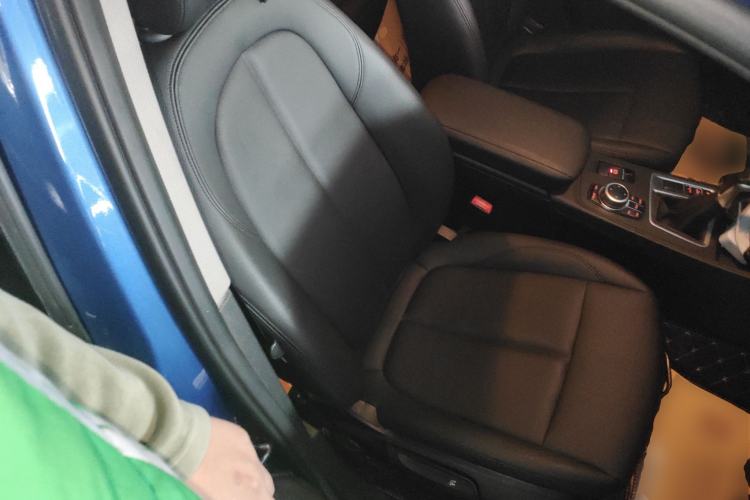 Used BMW 1 Series 2019 118i Fashion Model Right Front Seat