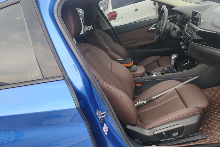 Used BMW 1 Series 2019 118i M Sport Package Right Front Seat