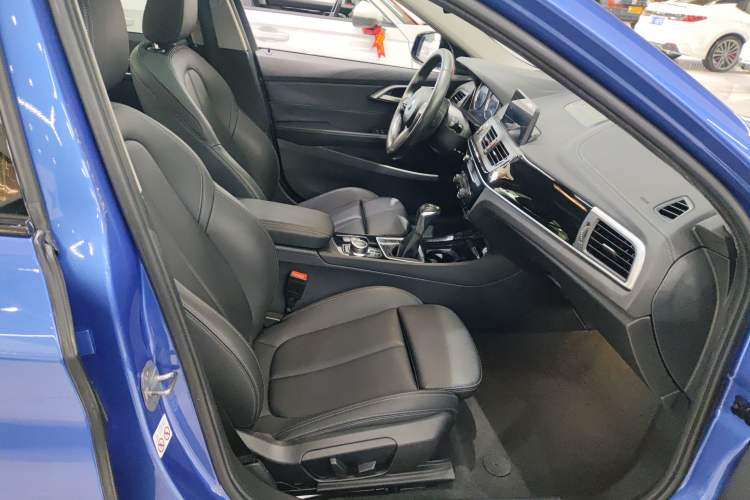 Used BMW 1 Series 2019 118i M Sport Package Right Front Seat