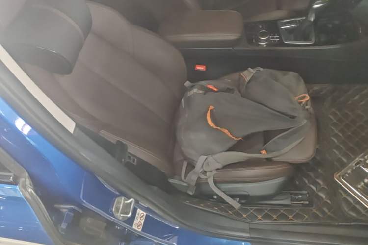 Used BMW 1 Series 2019 118i M Sport Package Right Front Seat