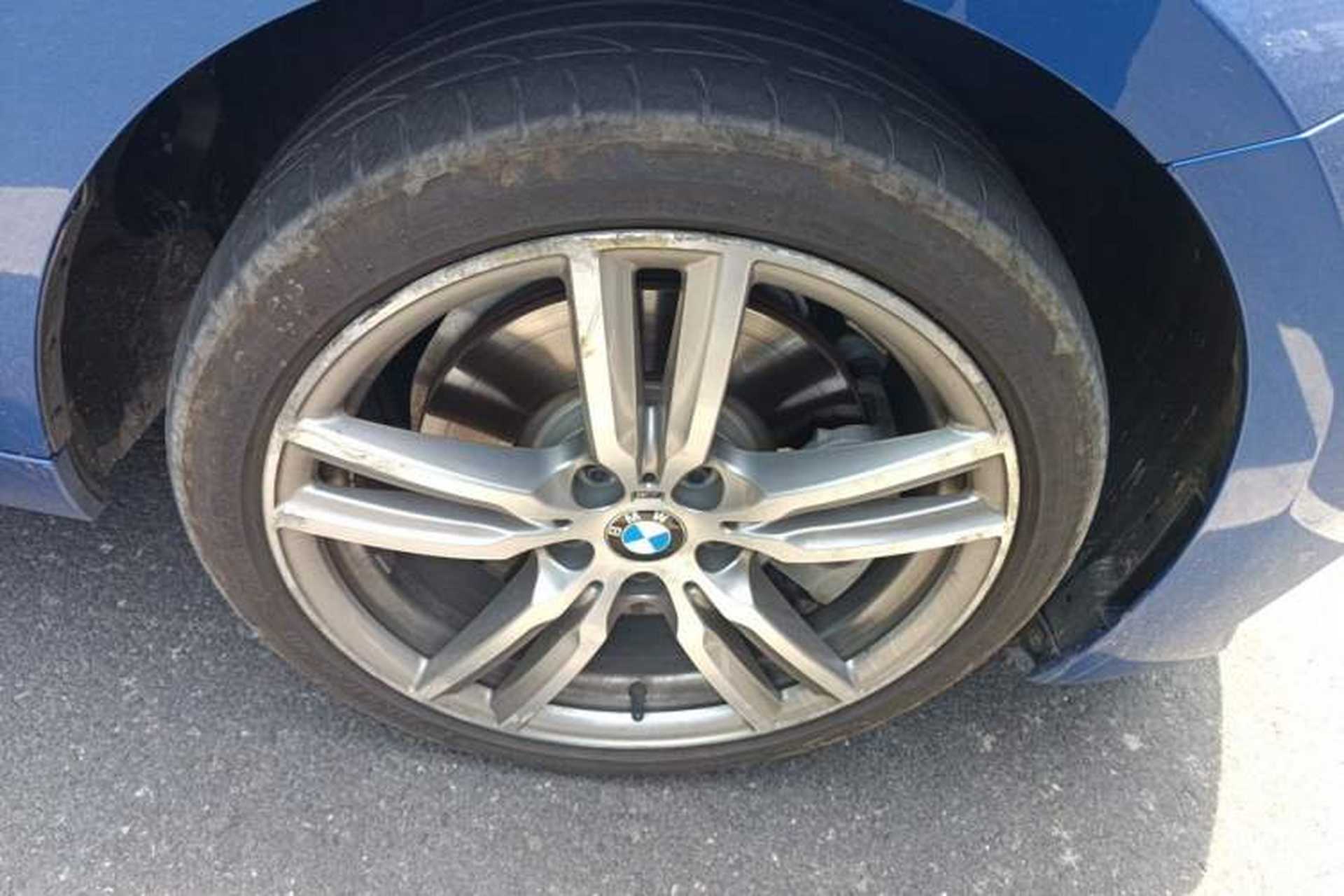 Used BMW 1 Series 2019 120i Leading Model M Sport Package Right Front Wheel Hub