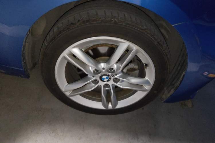 Used BMW 1 Series 2019 118i M Sport Package Right Front Wheel Hub