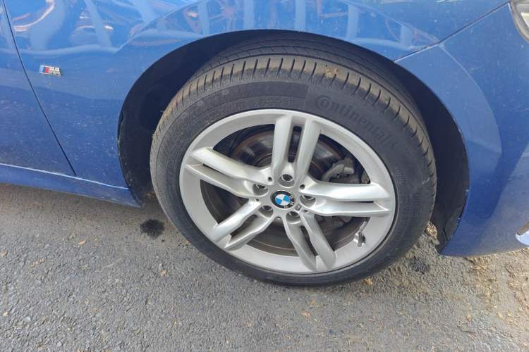Used BMW 1 Series 2019 118i M Sport Package Right Front Wheel Hub