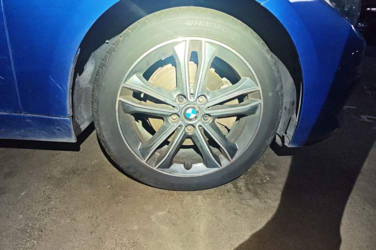 Used BMW 1 Series 2019 118i Fashion Model Right Front Wheel Hub