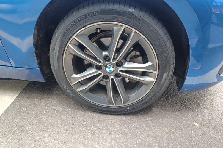 Used BMW 1 Series 2019 118i Fashion Model Right Front Wheel Hub