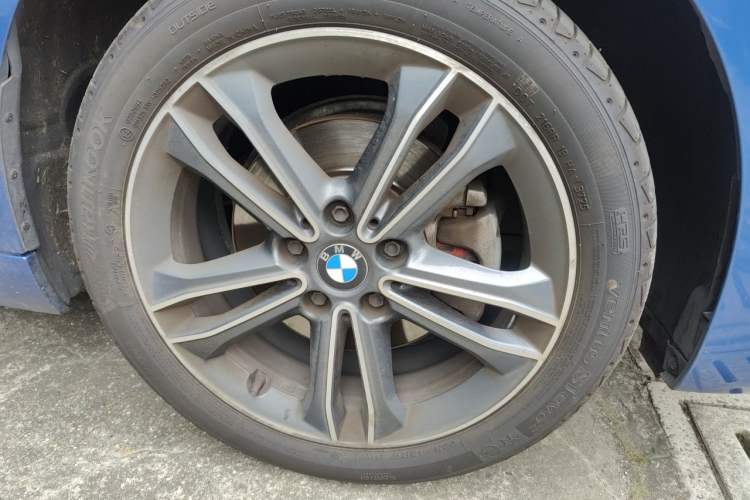 Used BMW 1 Series 2019 118i Fashion Model Right Front Wheel Hub