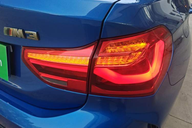 Used BMW 1 Series 2019 120i Leading Model M Sport Package Right Rear Taillight