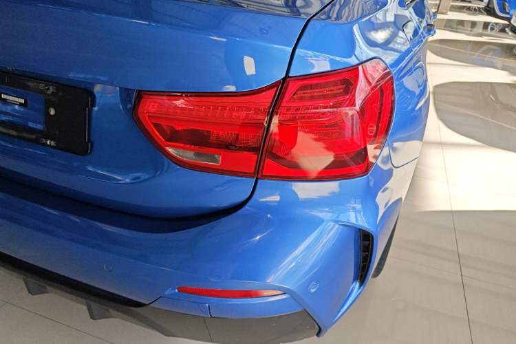 Used BMW 1 Series 2019 118i M Sport Package Right Rear Taillight