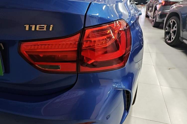 Used BMW 1 Series 2019 118i M Sport Package Right Rear Taillight