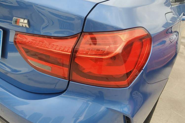 Used BMW 1 Series 2019 118i M Sport Package Right Rear Taillight
