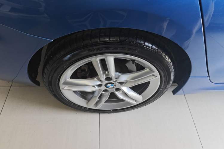 Used BMW 1 Series 2019 118i M Sport Package Right Rear Wheel Hub