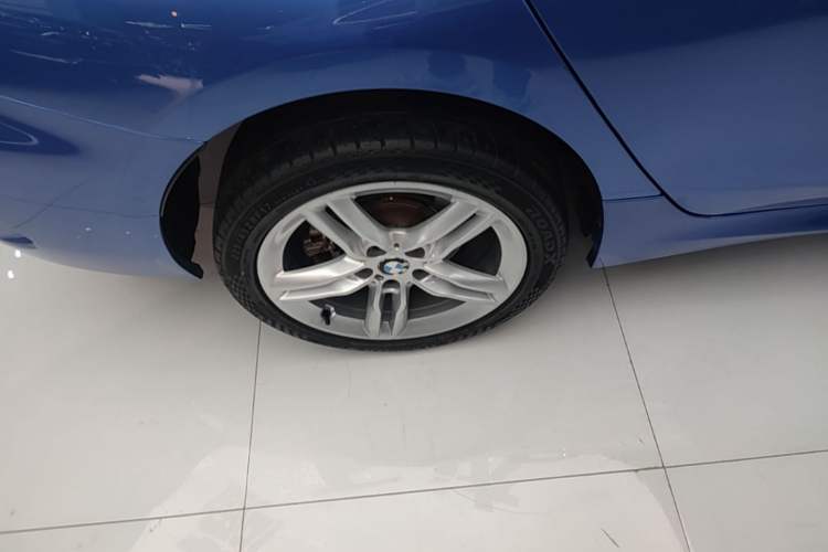 Used BMW 1 Series 2019 118i M Sport Package Right Rear Wheel Hub