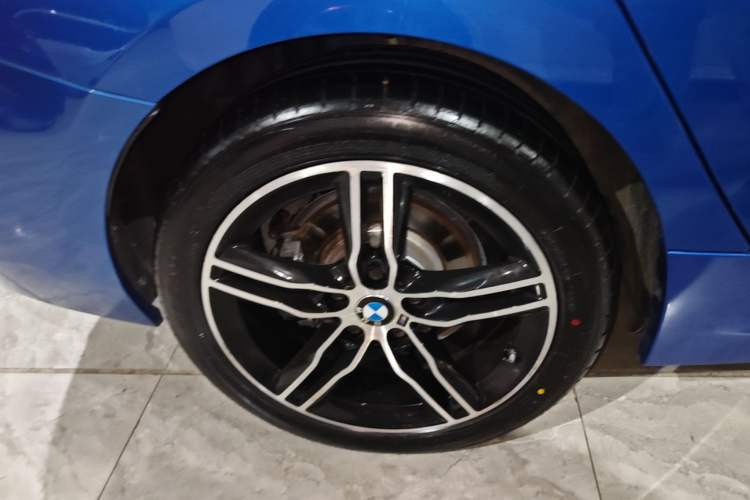 Used BMW 1 Series 2019 118i M Sport Package Right Rear Wheel Hub
