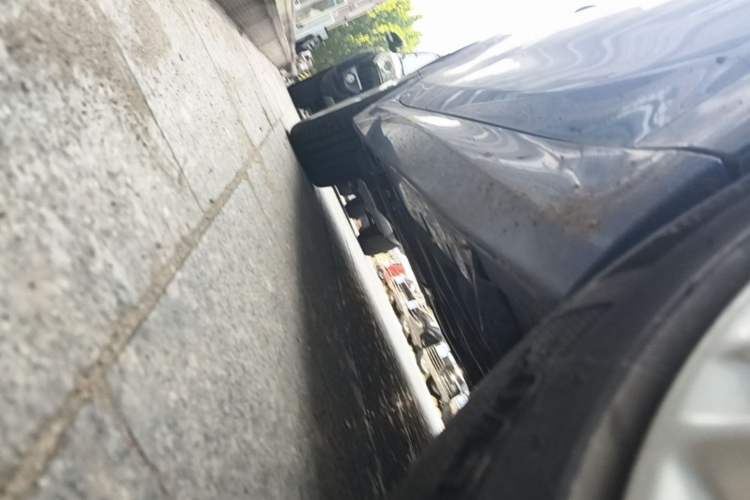 Used BMW 1 Series 2019 118i M Sport Package Right Side Sill