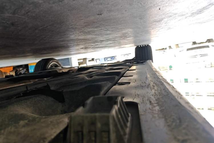 Used BMW 1 Series 2019 118i Fashion Model Right Side Sill