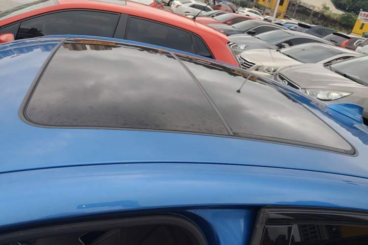 Used BMW 1 Series 2019 118i M Sport Package Roof
