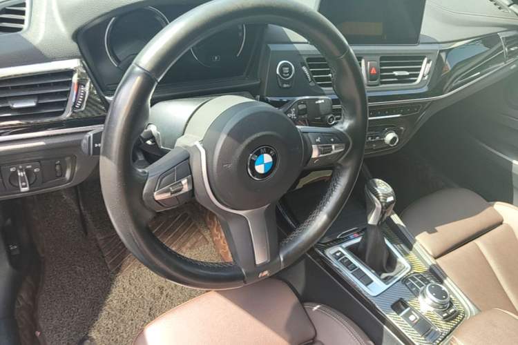 Used BMW 1 Series 2019 118i M Sport Package Steering Wheel