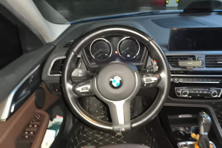 Used BMW 1 Series 2019 118i M Sport Package Steering Wheel